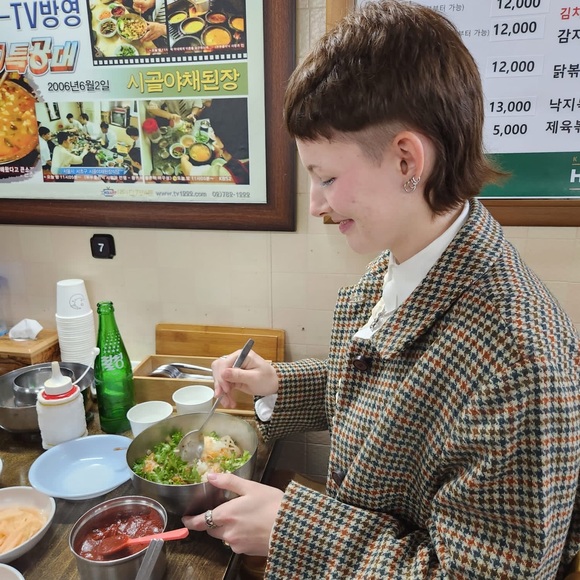 Meet your Posher, Melisande - Picture 8 of 9